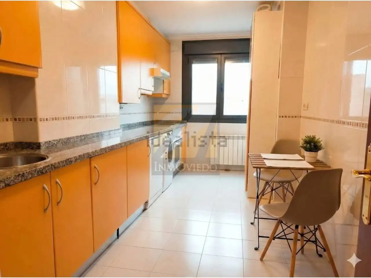Kitchen of Flat for sale in Gijón   with Heating, Storage room and Furnished