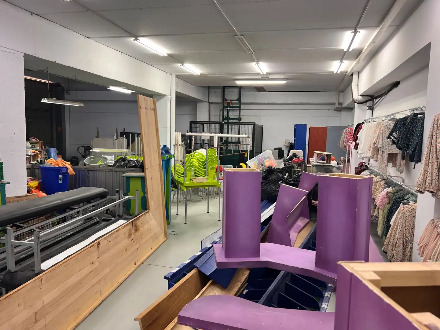 Industriegebäude zur Miete in Pilas, imagen 25