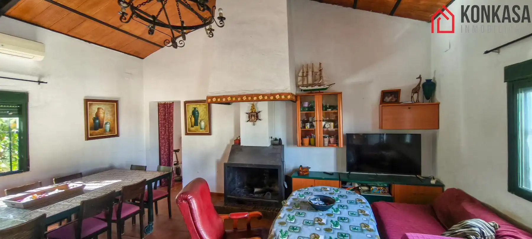 Casa rústica amb piscina en venda a Villamartín, imagen 13