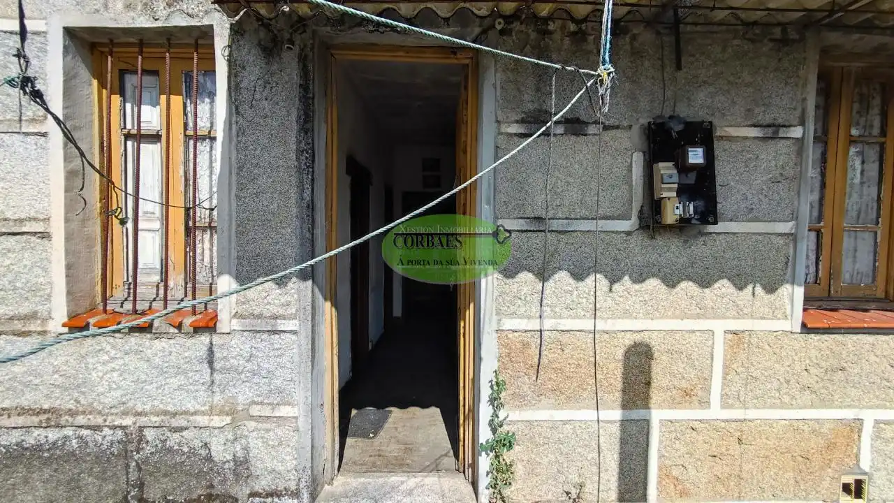 Vista exterior de Casa o xalet en venda en Ourense Capital  amb Jardí privat