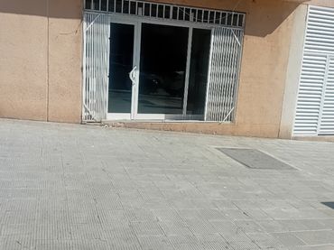 Locale commerciale in vendita a Avinguda del Fornàs 6