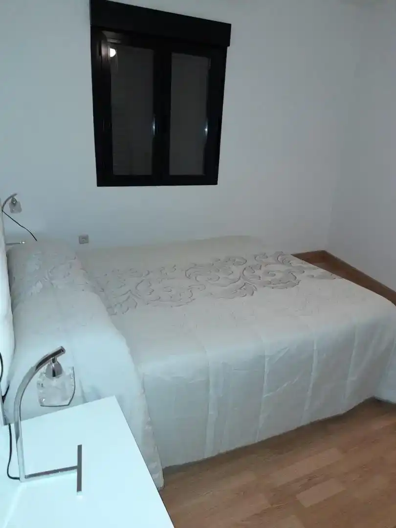 Dormitori de Pis en venda en Mengíbar amb Aire condicionat, Parquet i Moblat