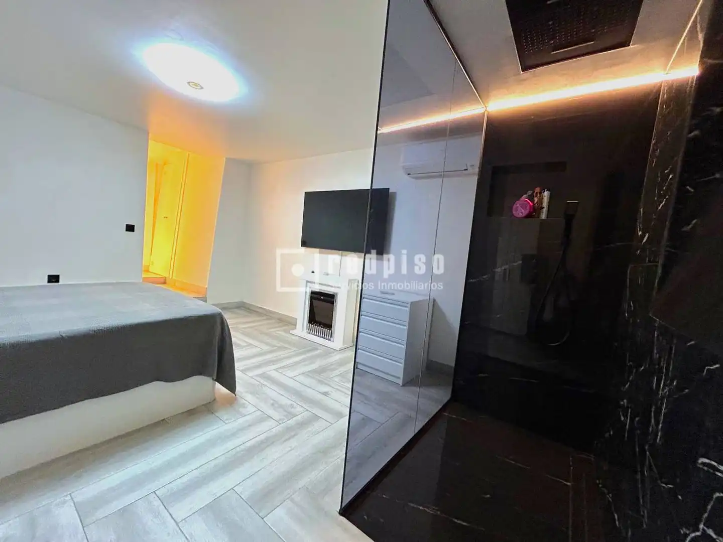 Habitación de Piso en venta en Madrid con Aire acondicionado