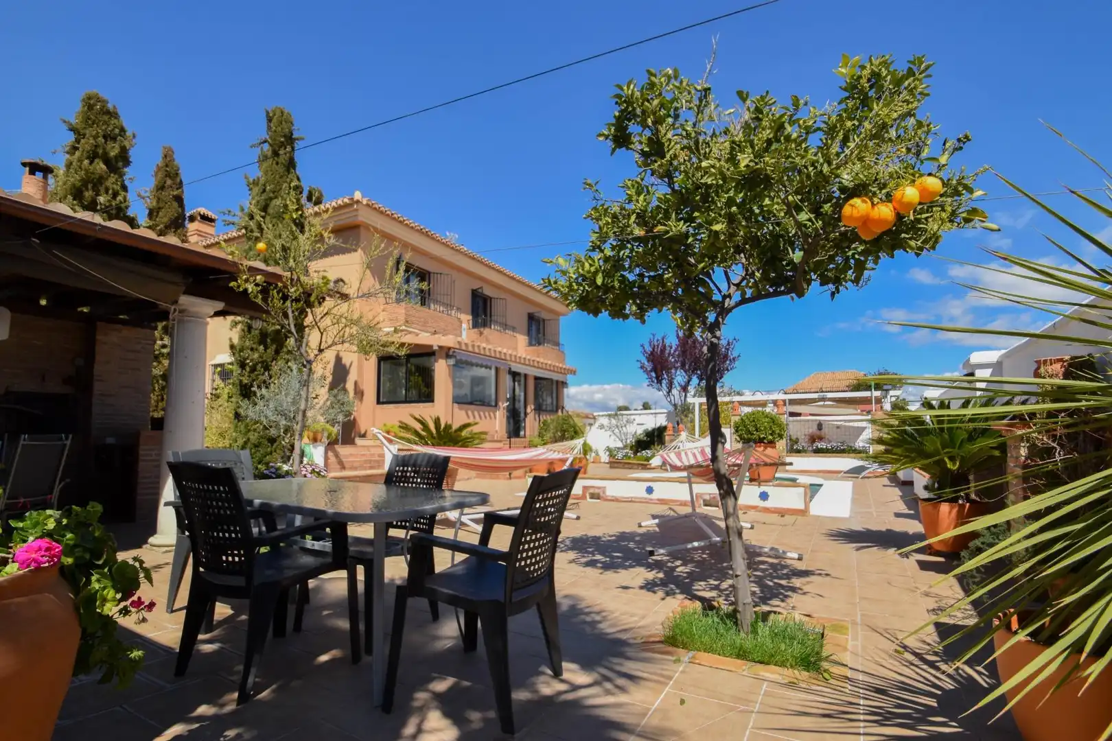Terrassa de Casa o xalet en venda en Las Gabias amb Aire condicionat, Calefacció i Jardí privat