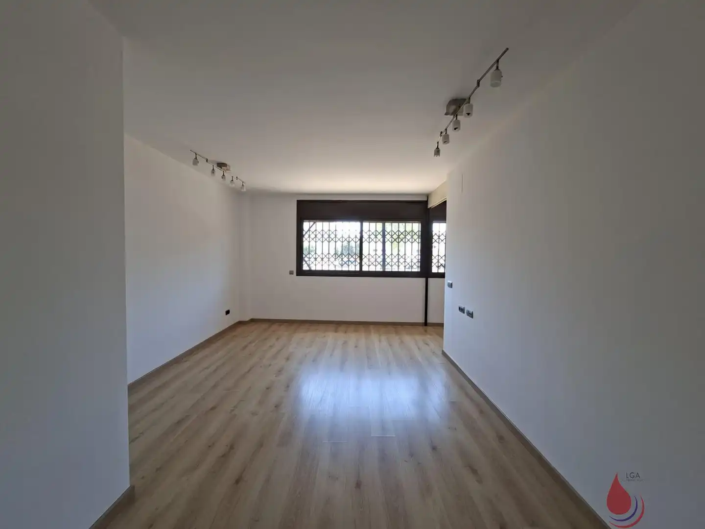 Sala de estar de Piso en venta en El Vendrell con Aire acondicionado, Parquet y Terraza