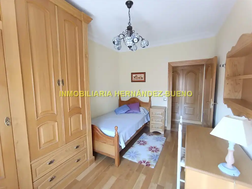 Piso de alquiler en Salamanca con Calefacción, Amueblado y Balcón