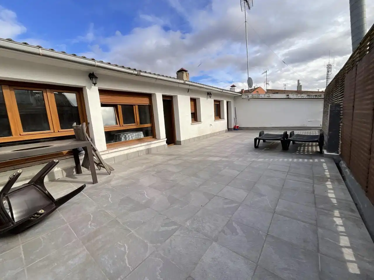 Terrassa de Dúplex en venda en Santo Domingo de la Calzada amb Calefacció, Parquet i Terrassa