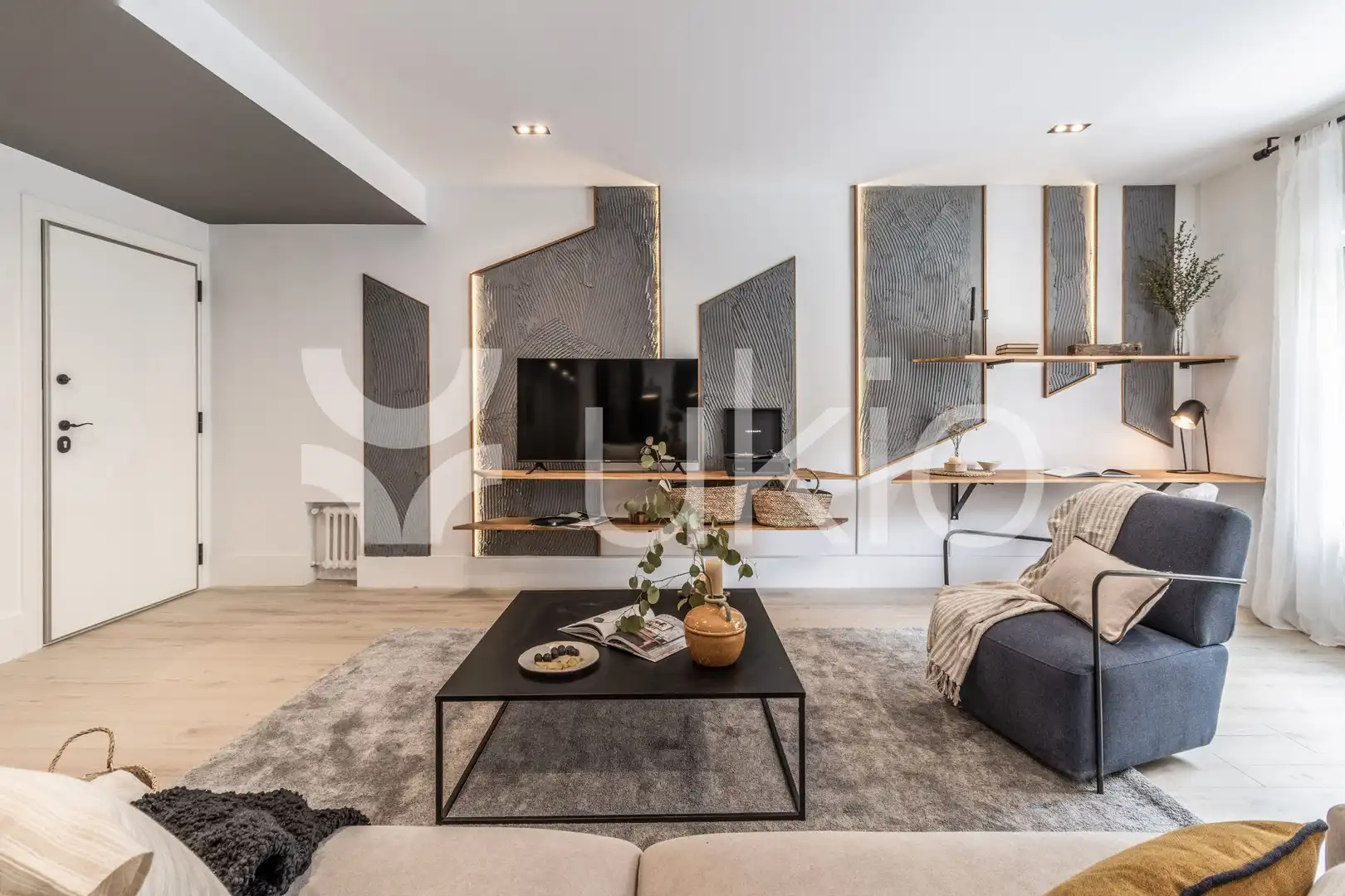 Sala de estar de Apartamento de alquiler en Madrid con Aire acondicionado, Calefacción y Amueblado