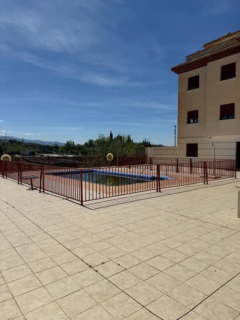 Ático de alquiler en Alfacar