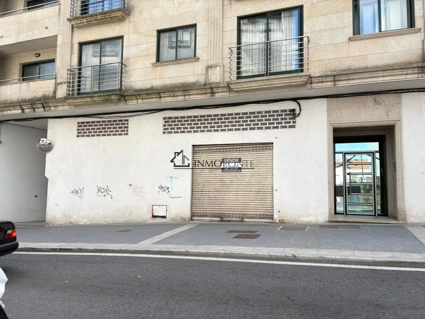 Local comercial en venda a Marín
