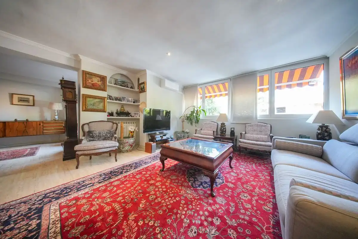 Appartement avec ascenseur à vendre à Paseo de la Alameda de Osuna