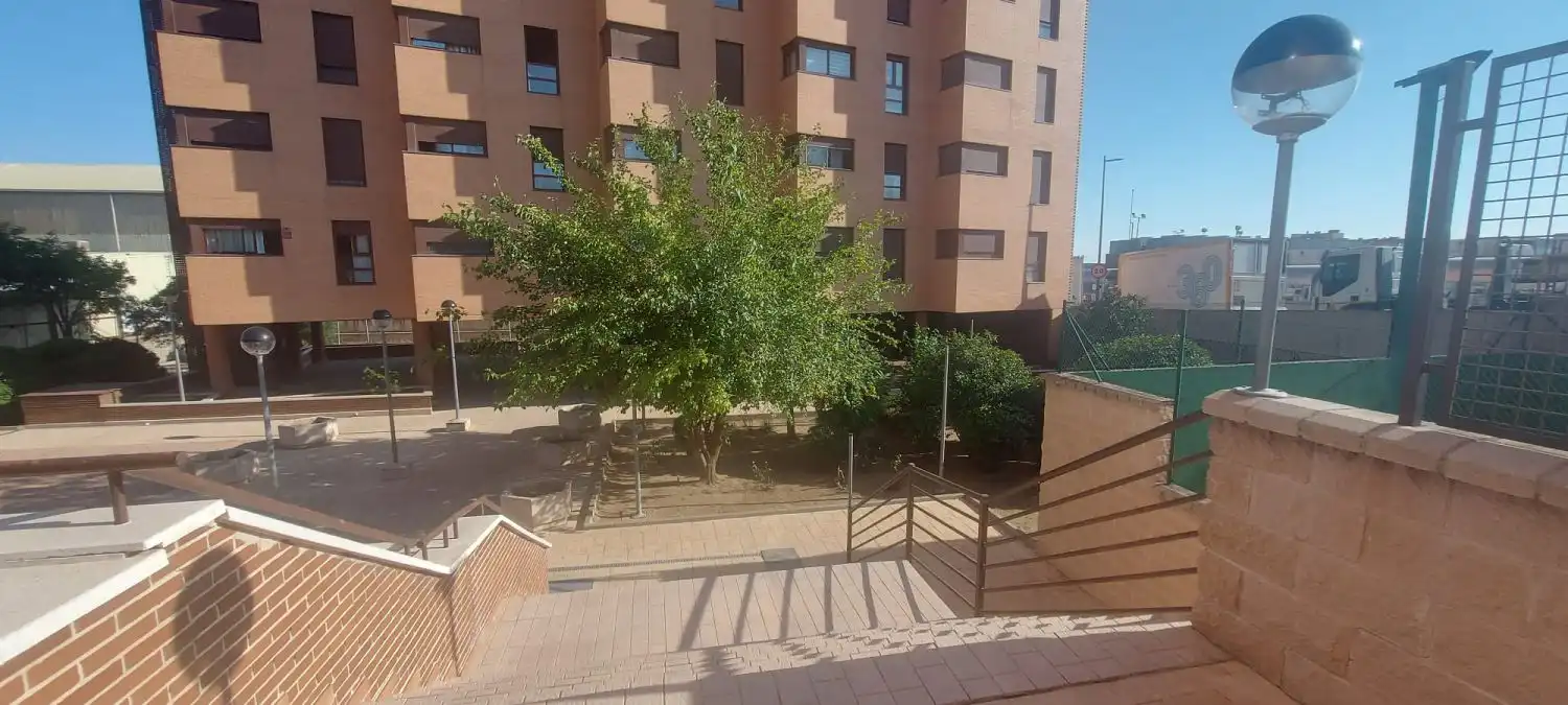 Parking de Apartamento en venta en Madrid con Aire acondicionado y Calefacción