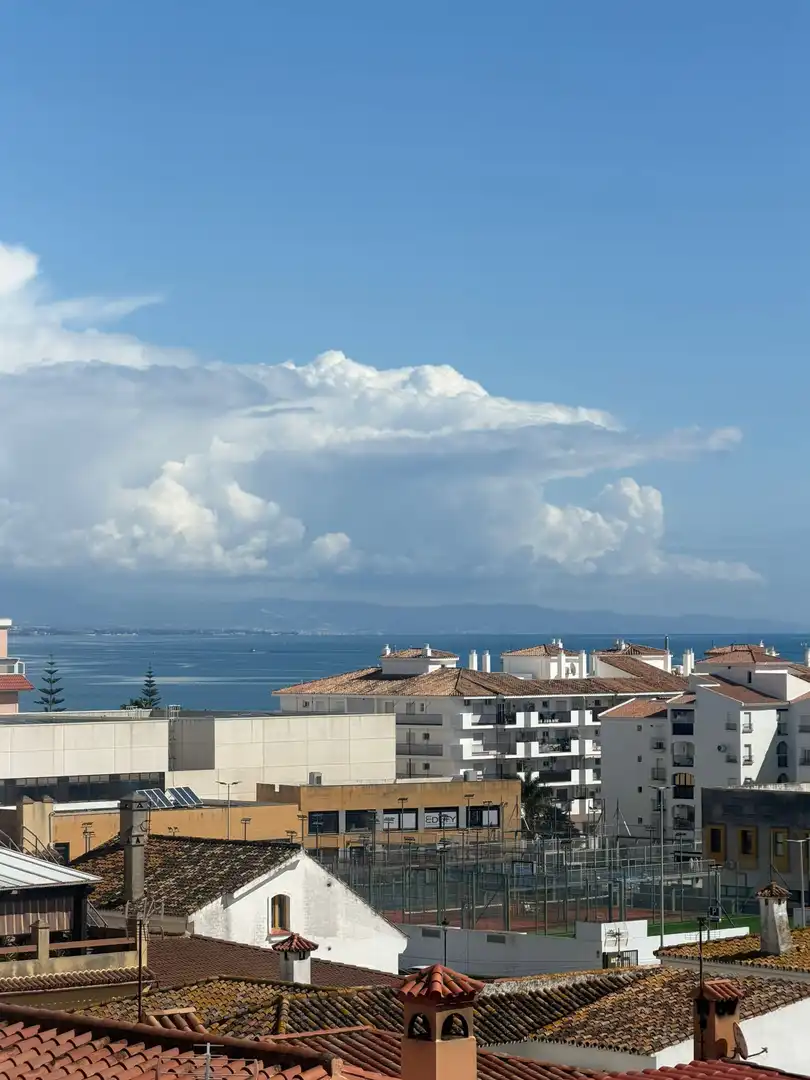 Habitatge amb terrassa en venda a San Luis de Sabinillas, imagen 4
