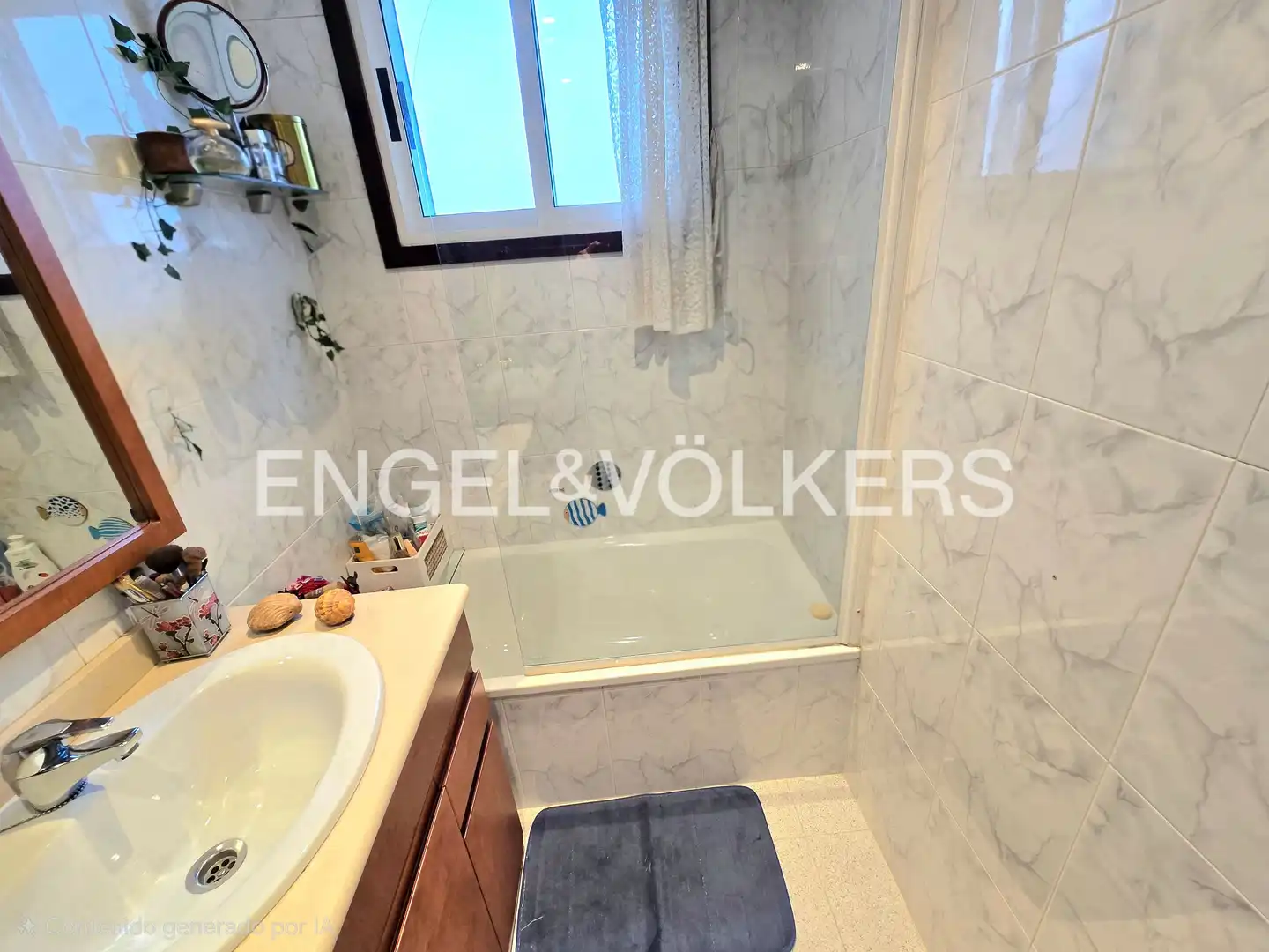 Baño de Piso en venta en Vigo  con Calefacción y Parquet