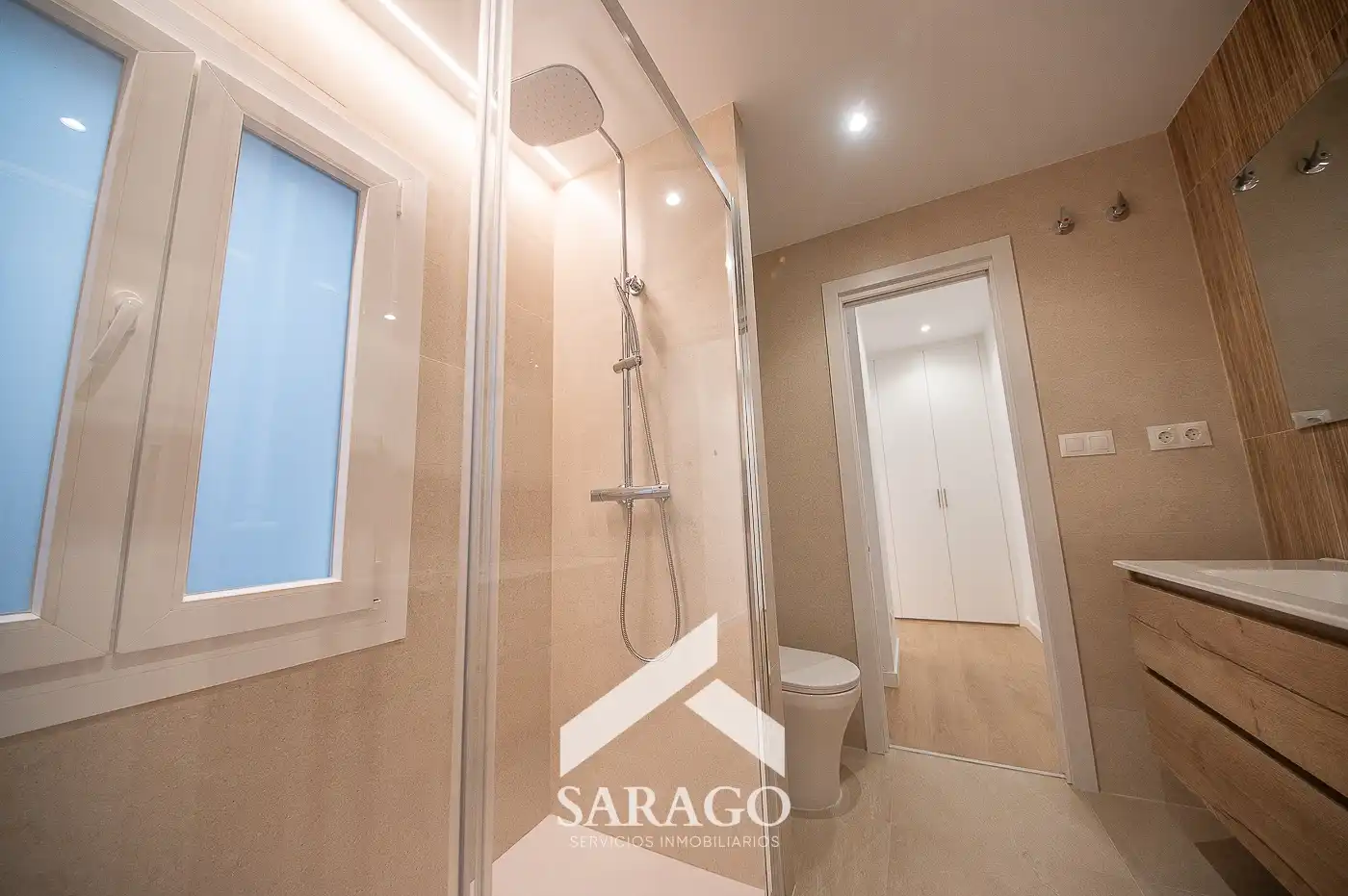 Baño de Piso de alquiler en Madrid con Aire acondicionado, Calefacción y Amueblado