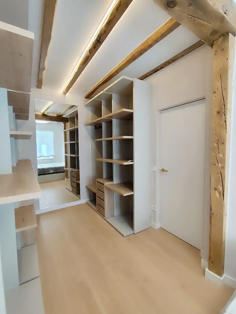 Dormitori de Pis en venda en Burgos amb Parquet