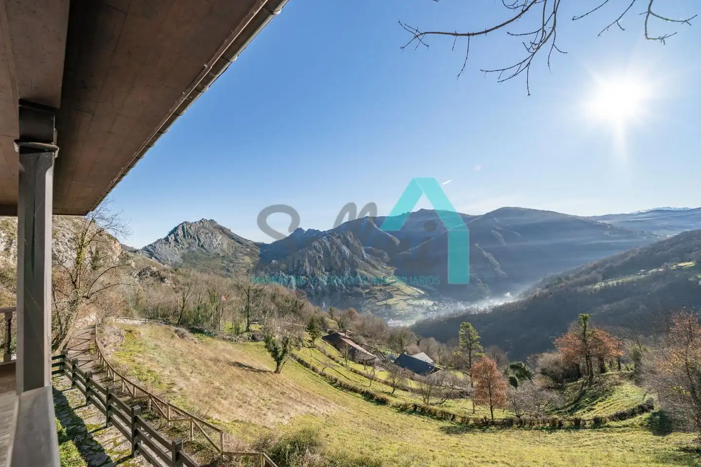 Vista exterior de Casa o chalet en venta en Morcín con Jardín privado, Terraza y Balcón