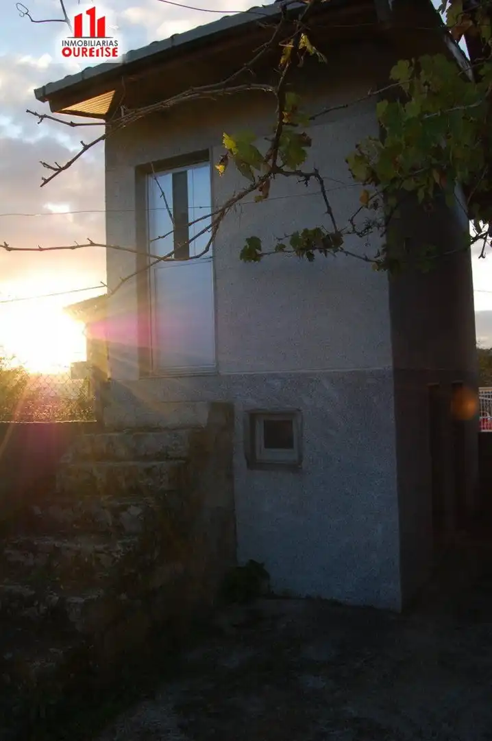Vista exterior de Casa o chalet en venta en Ourense Capital  con Jardín privado, Trastero y Amueblado
