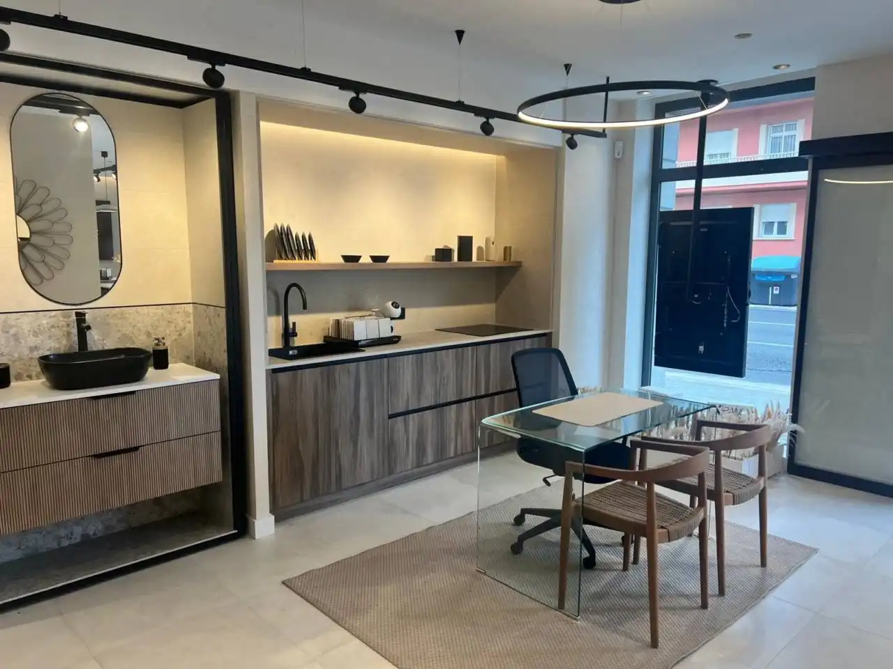 Local comercial en alquiler en Avenida Cayetano del Toro, imagen 18
