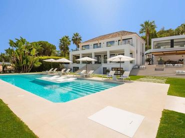 Casa con piscina in affitto a Milla de Oro