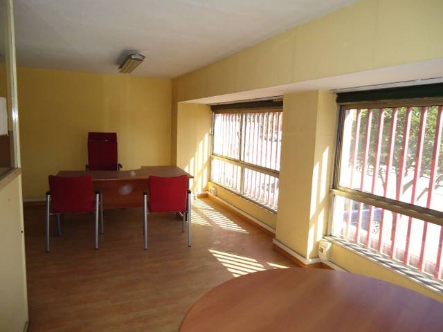 Local comercial en Alquiler en El Cristo