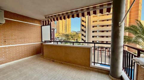 Foto 2 de Apartamento en venta en Calle Actor Luis Prendes, Playa Poniente, Benidorm