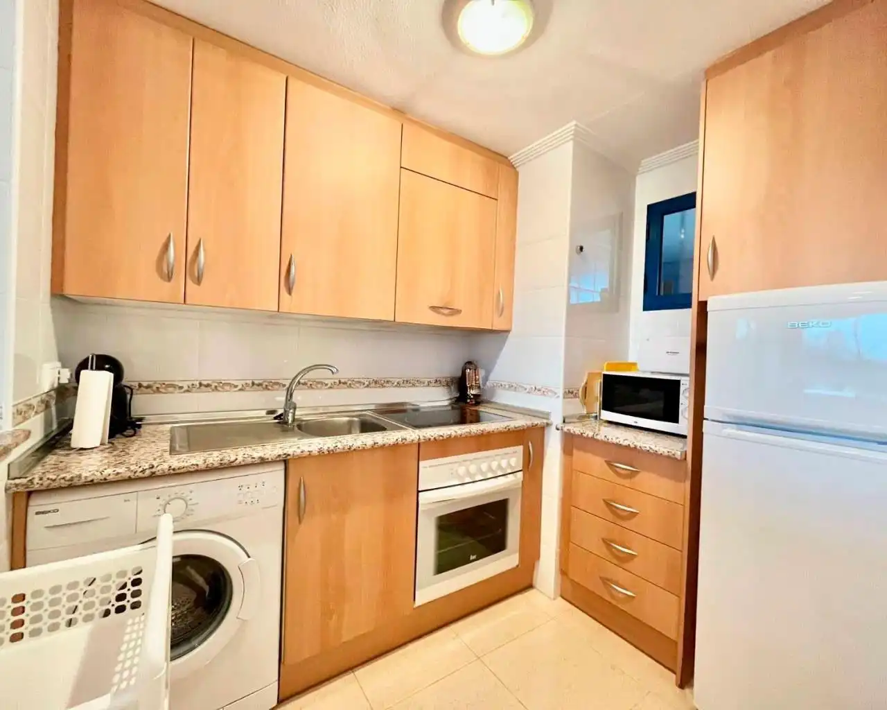 Kitchen of Flat for rent in Orihuela  with Air Conditioner, Heating and Storage room