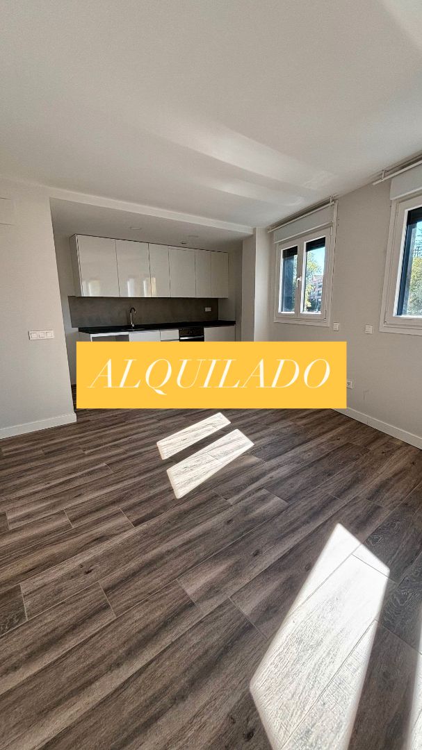 Cuina de Apartament de lloguer en Pinto amb Aire condicionat, Calefacció i Terrassa