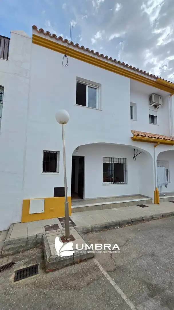 Exterior view of Detached homes for sale in Jerez de la Frontera