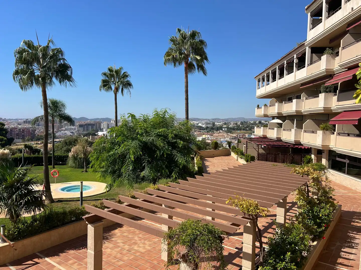 Apartamento con ascensor en alquiler en Torreblanca del Sol, imagen 4