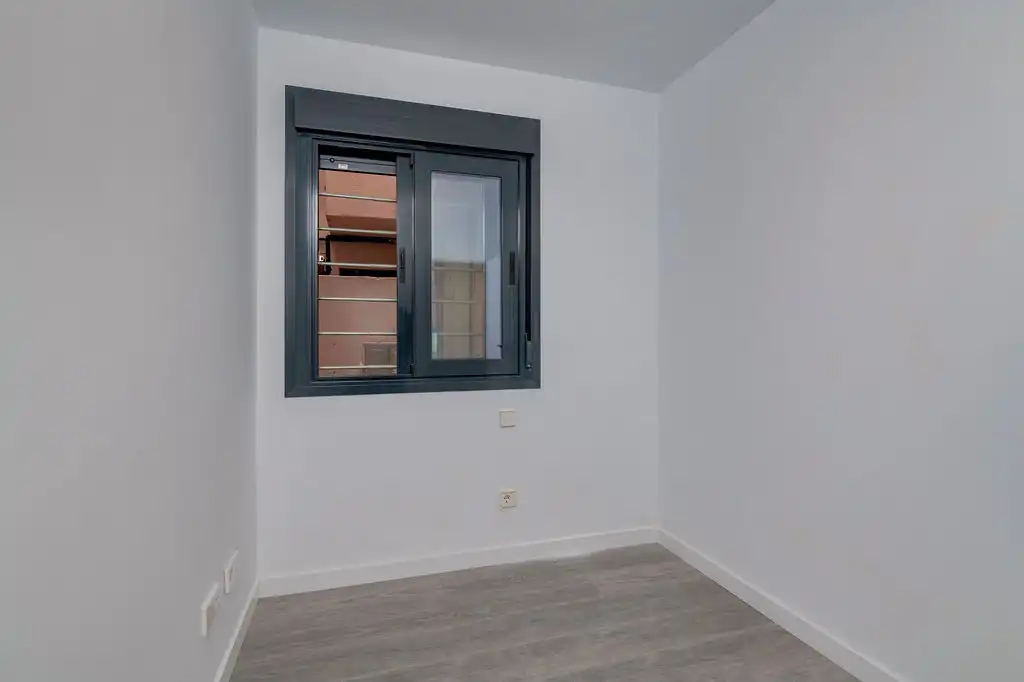 Habitación de Piso en venta en Fuenlabrada con Aire acondicionado, Calefacción y Trastero