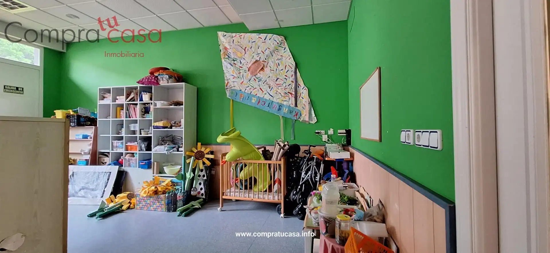 Schlafzimmer von Geschaftsraum zur Miete in Segovia mit Klimaanlage