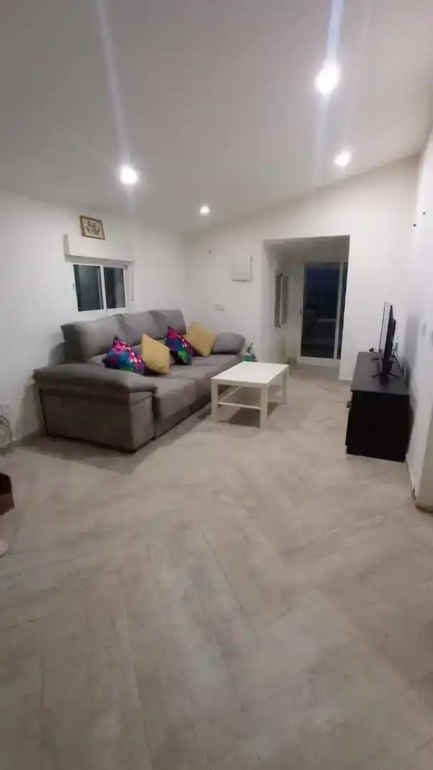 Sala d'estar de Finca rústica en venda en Mijas amb Jardí privat, Traster i Piscina