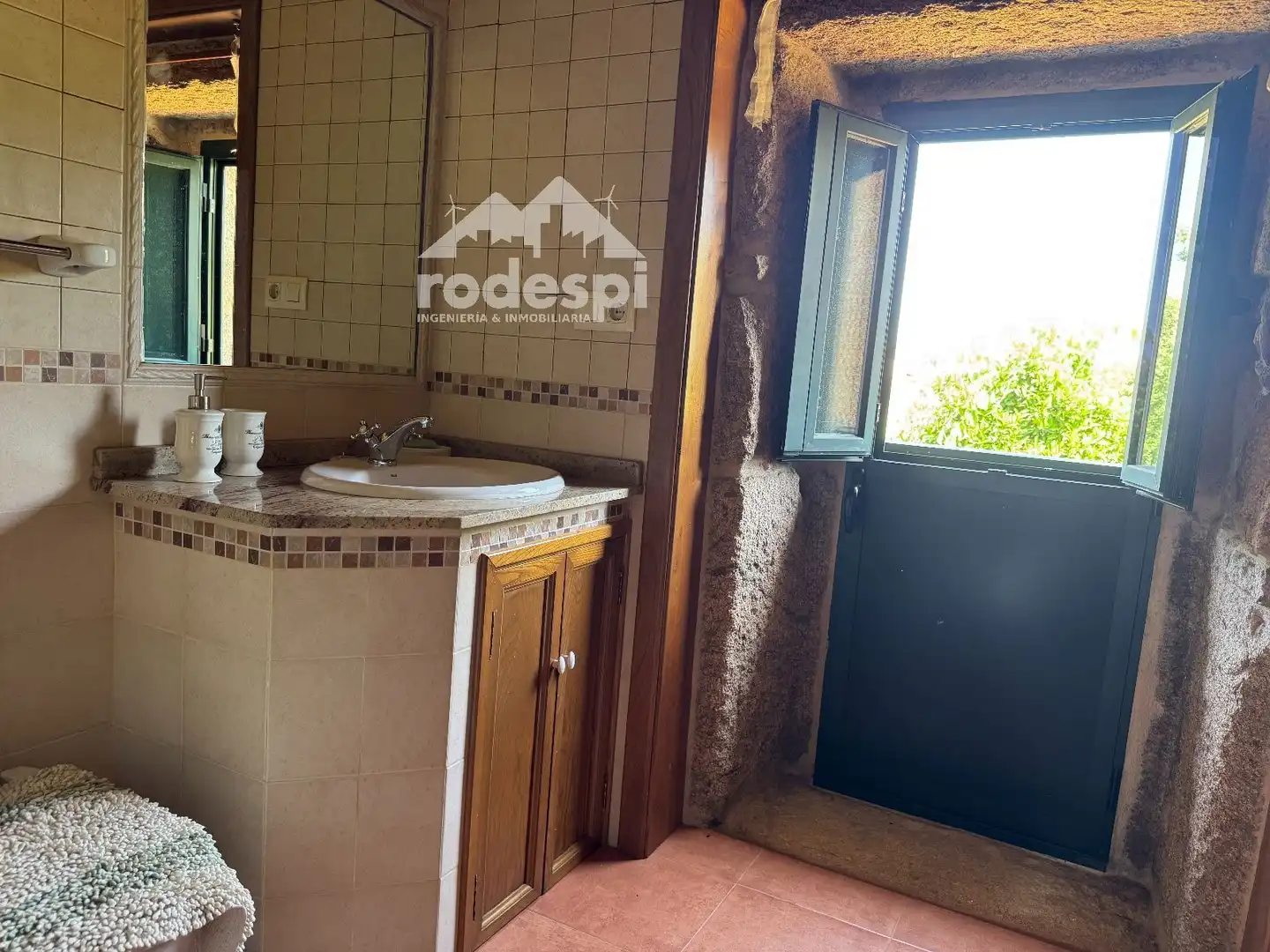 Casa o chalet en venta en As Neves   con Calefacción, Trastero y Piscina