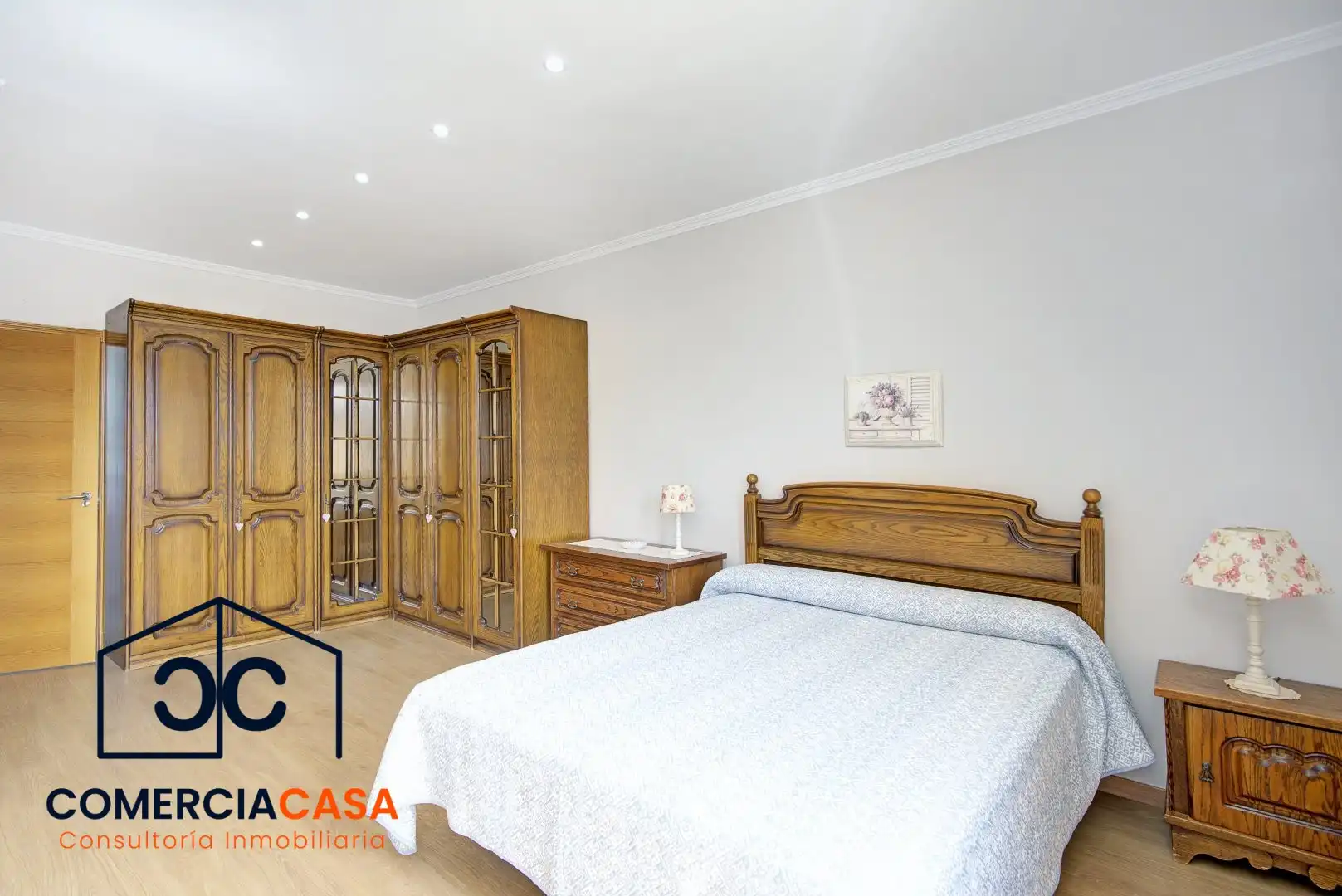 Dormitori de Casa o xalet en venda en Villa de Otura amb Aire condicionat, Calefacció i Jardí privat