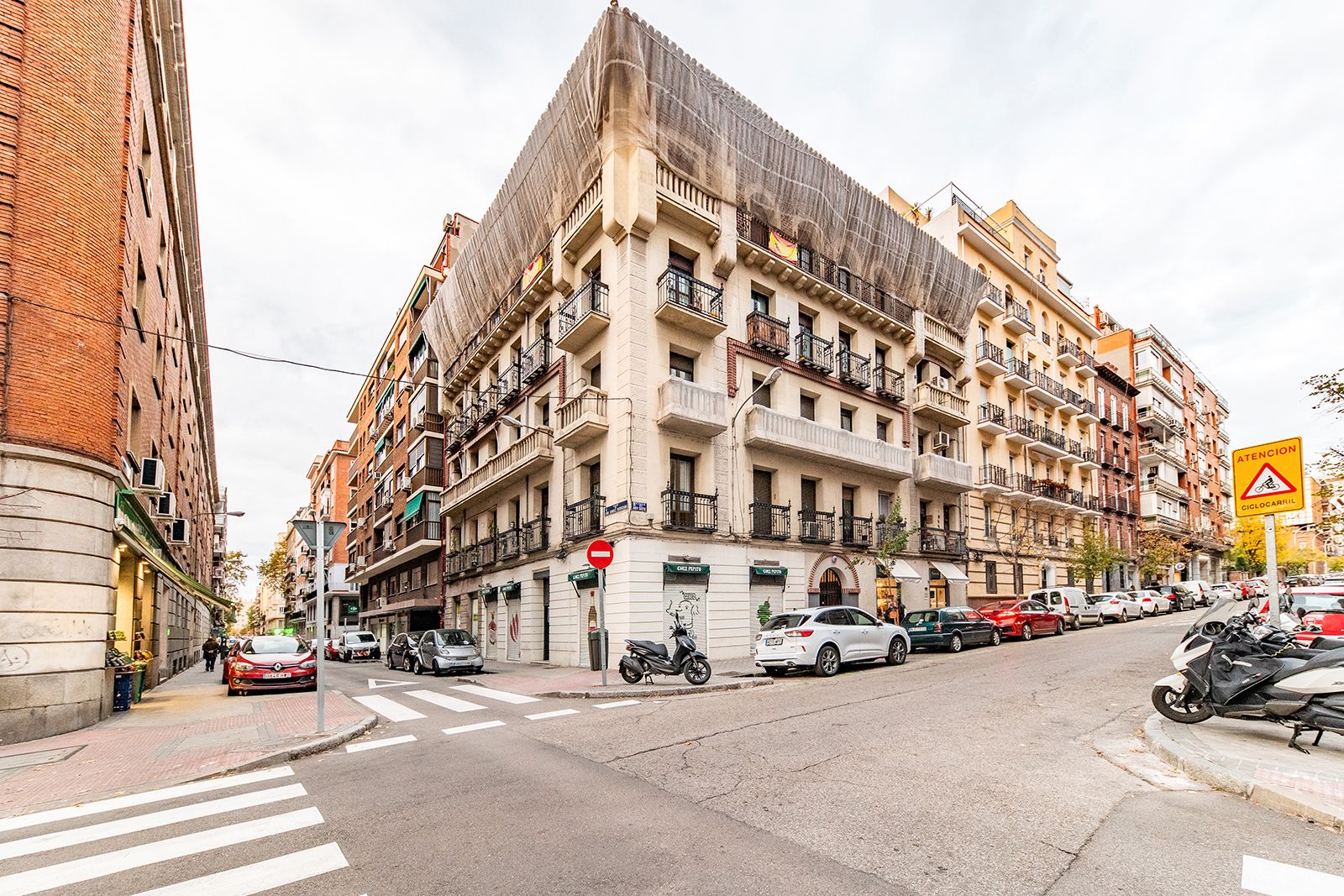 Vista exterior de Pis en venda en  Madrid Capital amb Aire condicionat, Calefacció i Parquet