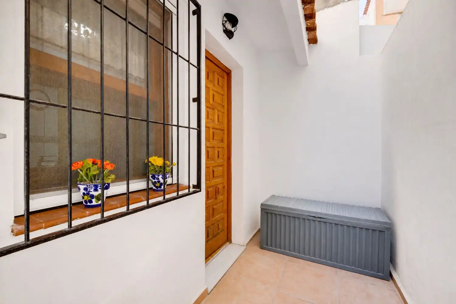 Einfamilien-Reihenhaus zum Verkauf in Torrevieja mit Terrasse, Balkon und Gemeinschaftspool