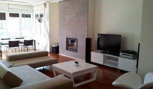 Living room of Flat to rent in  Madrid Capital  with Air Conditioner and Balcony