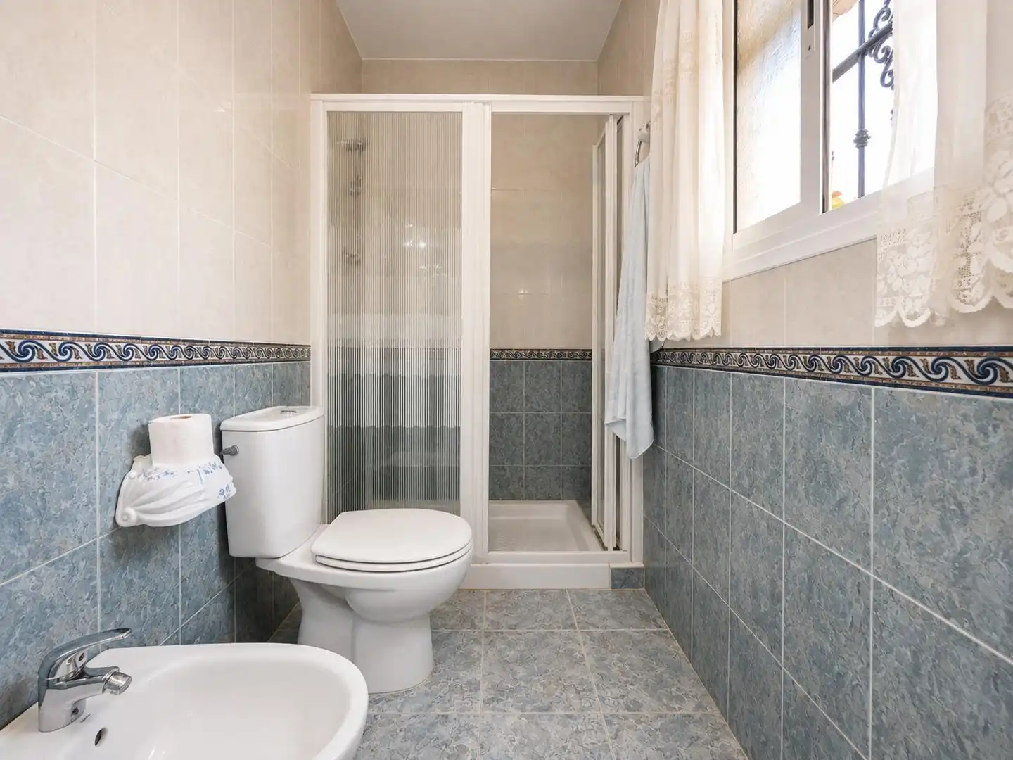 Bathroom of Detached homes for sale in Chipiona  with Heating, Terrace and Storage room