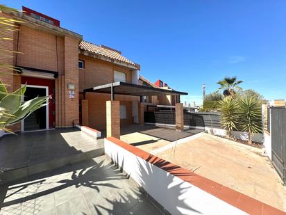 Vista exterior de Casa adosada en venda en Molina de Segura amb Aire condicionat, Calefacció i Terrassa