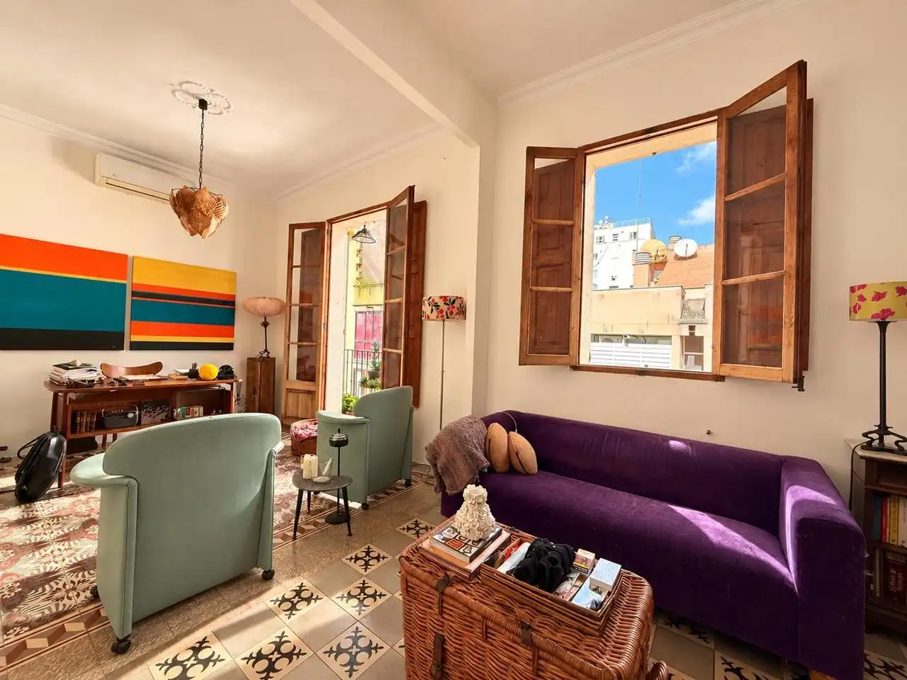 Flat with balcony for sale in calle de Lluís Martí, imagen 6