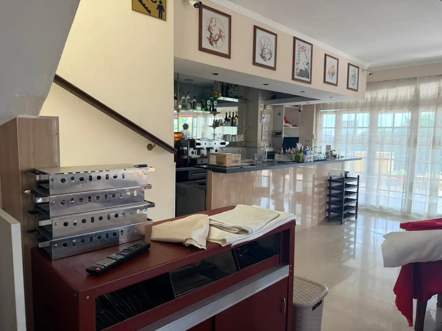 Local de alquiler en Estepona con Aire acondicionado, Parquet y Terraza