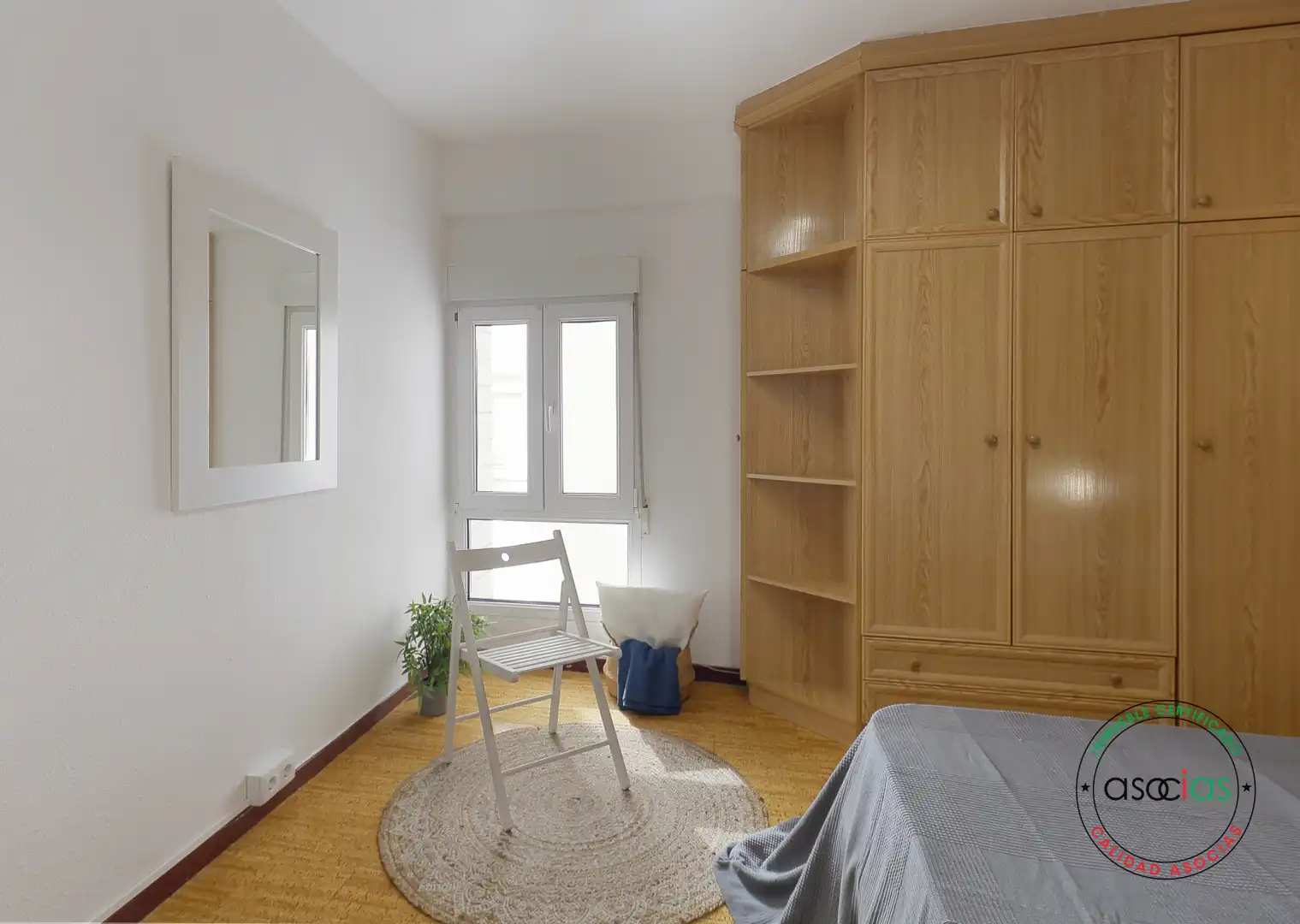 Habitación de Piso en venta en Gijón  con Calefacción