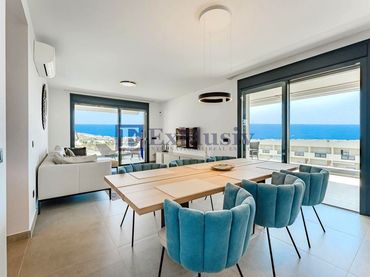 Penthouse with pool for sale in Costa Adeje