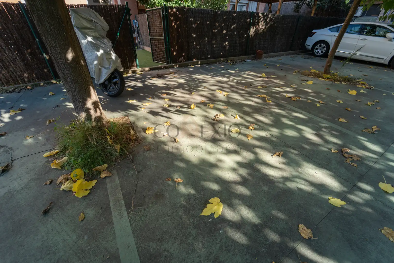 Parking of Ground floor for sale in Girona  with Air Conditioner, Heating and Private garden
