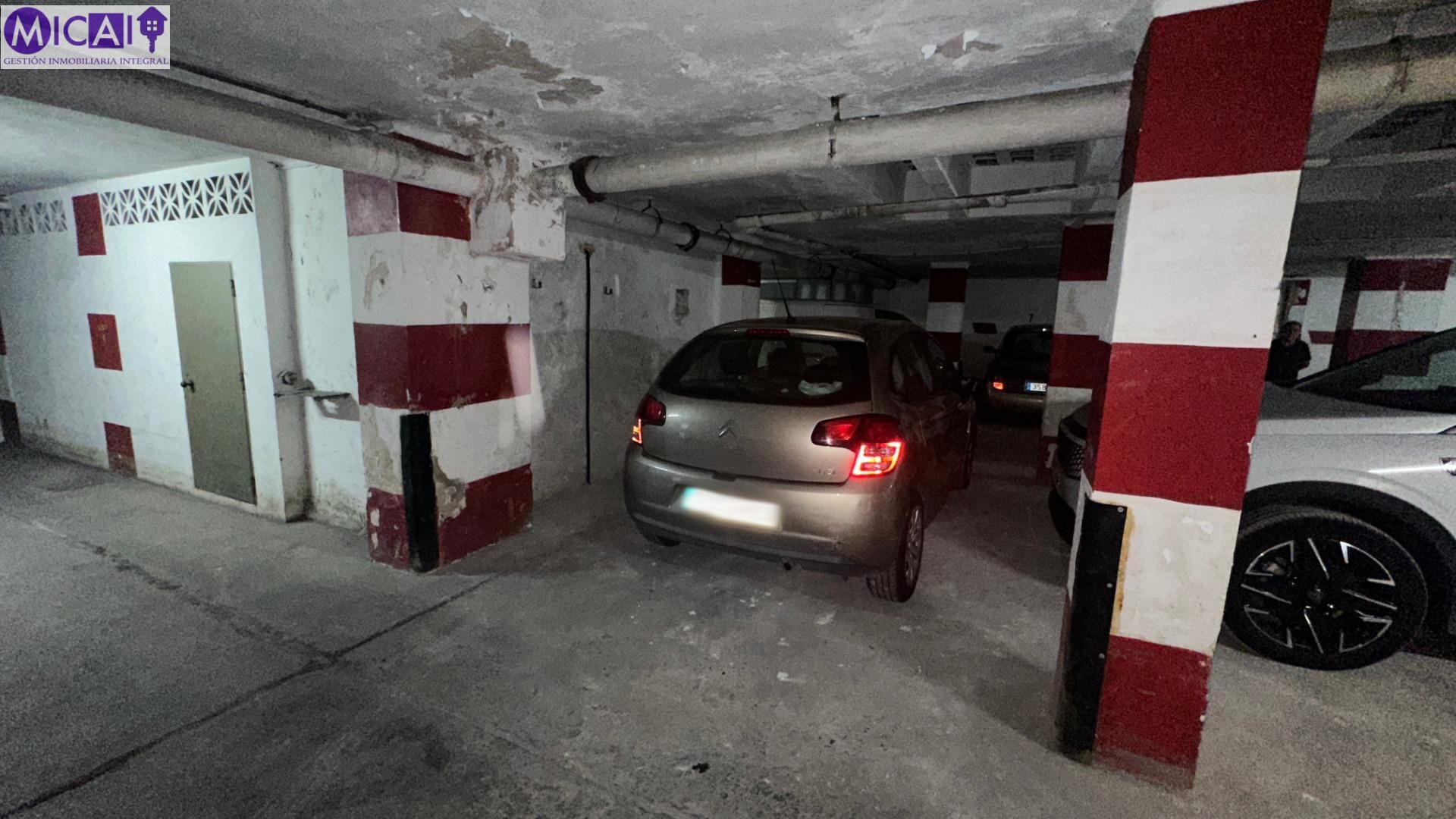 Aparcament de Garatge en venda en  Cádiz Capital