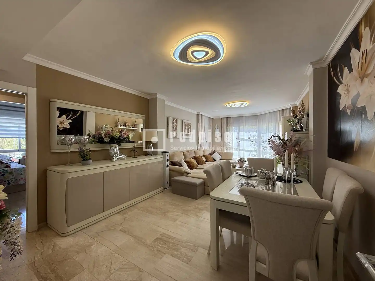 Sala de estar de Piso en venta en Málaga con Aire acondicionado, Calefacción y Jardín privado