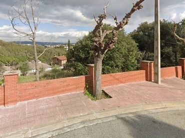 Terreny residencial en venda a Carrer Josep Carner 6