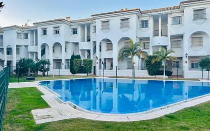 Piscina de Apartament en venda en Chiclana de la Frontera amb Jardí privat, Terrassa i Piscina comunitària