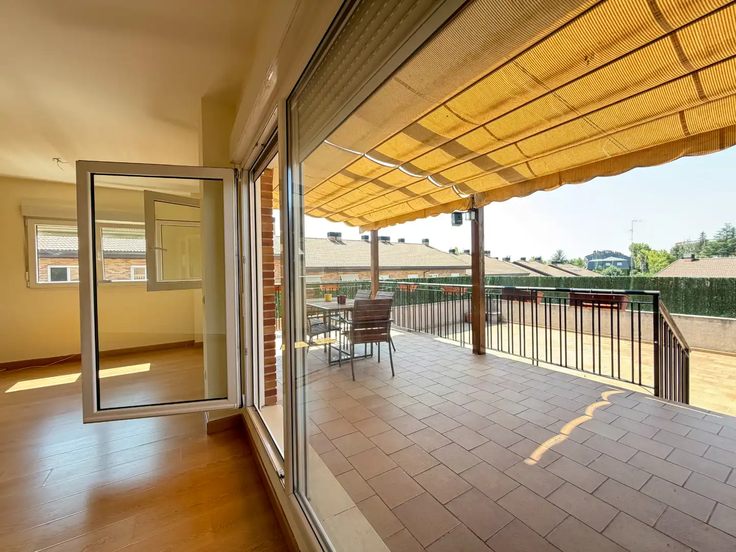 Terraza de Casa o chalet en venta en Colmenar Viejo con Calefacción, Jardín privado y Terraza